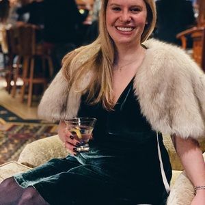 Meet your Posher, Hannah